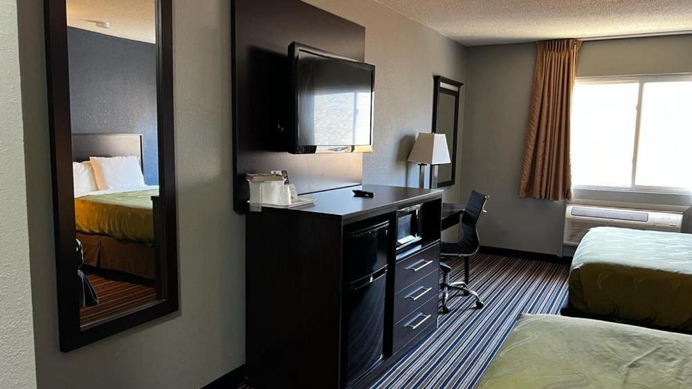 Room image 2